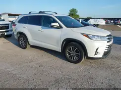 5TDKZRFH3HS210276 2017 TOYOTA HIGHLANDER