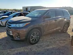 5TDKZRFH3HS220807 2017 TOYOTA HIGHLANDER