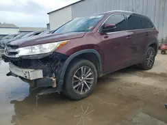 5TDKZRFH3HS220855 2017 TOYOTA HIGHLANDER