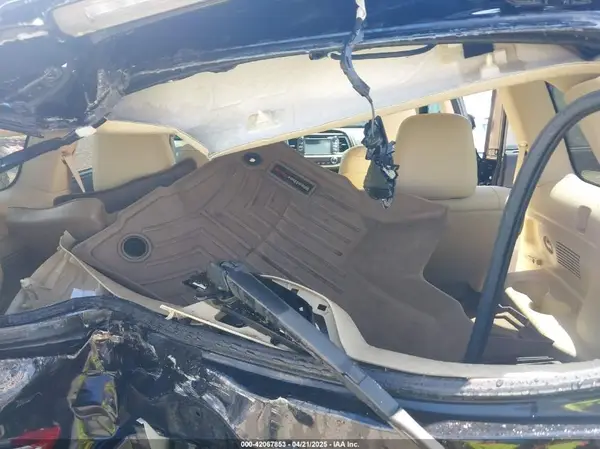 5TDKZRFH3HS519388 2017 TOYOTA HIGHLANDER - Image 8
