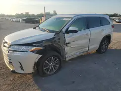 5TDKZRFH3HS523313 2017 TOYOTA HIGHLANDER