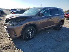5TDKZRFH3JS235099 2018 TOYOTA HIGHLANDER