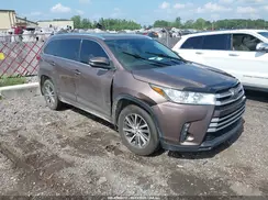 5TDKZRFH3JS242375 2018 TOYOTA HIGHLANDER