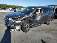5TDKZRFH3JS527514 2018 TOYOTA HIGHLANDER