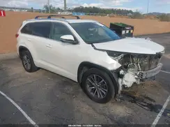5TDKZRFH3JS540070 2018 TOYOTA HIGHLANDER