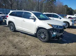 5TDKZRFH3JS544250 2018 TOYOTA HIGHLANDER