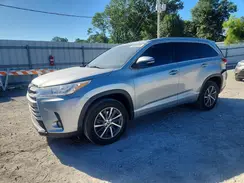 5TDKZRFH3JS544510 2018 TOYOTA HIGHLANDER