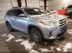 5TDKZRFH3JS548699 2018 TOYOTA HIGHLANDER