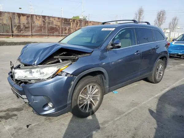 5TDKZRFH3KS289794 2019 TOYOTA HIGHLANDER - Image 1