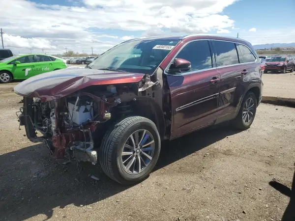 5TDKZRFH3KS308523 2019 TOYOTA HIGHLANDER - Image 1