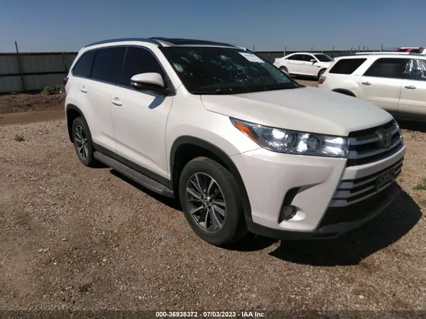 5TDKZRFH3KS308845 2019 TOYOTA HIGHLANDER - Image 1
