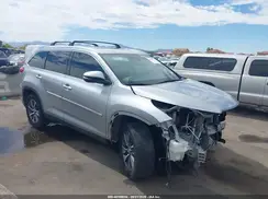 5TDKZRFH3KS315908 2019 TOYOTA HIGHLANDER