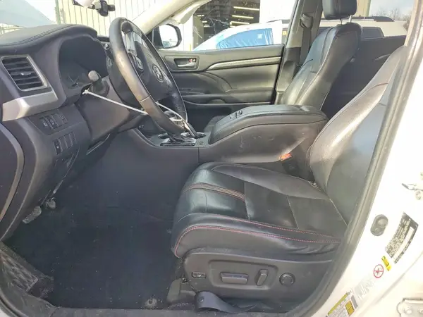 2019 TOYOTA HIGHLANDER auction photo 7