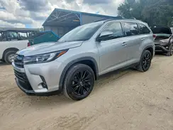 5TDKZRFH3KS340226 2019 TOYOTA HIGHLANDER