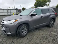5TDKZRFH3KS557758 2019 TOYOTA HIGHLANDER