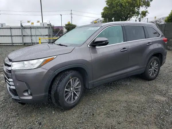 5TDKZRFH3KS557758 2019 TOYOTA HIGHLANDER - Image 1