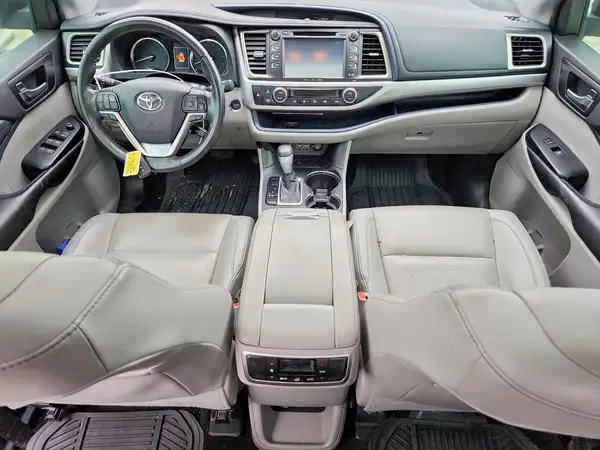 5TDKZRFH3KS569537 2019 TOYOTA HIGHLANDER - Image 8