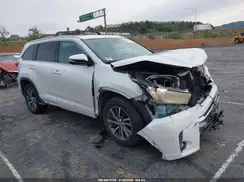 5TDKZRFH4HS215728 2017 TOYOTA HIGHLANDER