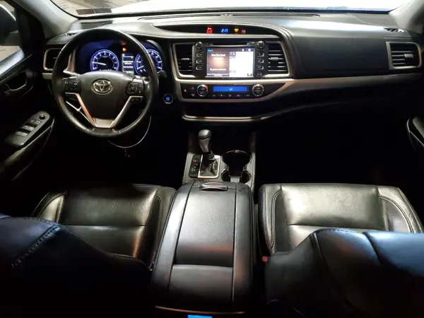 5TDKZRFH4HS508416 2017 TOYOTA HIGHLANDER - Image 8