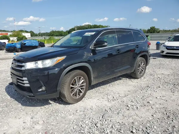 5TDKZRFH4HS510134 2017 TOYOTA HIGHLANDER - Image 1