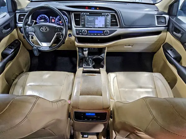5TDKZRFH4HS510392 2017 TOYOTA HIGHLANDER - Image 8