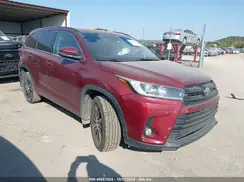 5TDKZRFH4HS522056 2017 TOYOTA HIGHLANDER