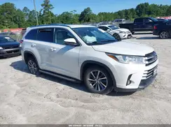 5TDKZRFH4HS525085 2017 TOYOTA HIGHLANDER