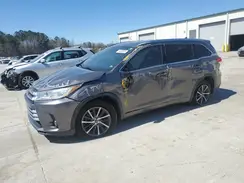 5TDKZRFH4JS262716 2018 TOYOTA HIGHLANDER