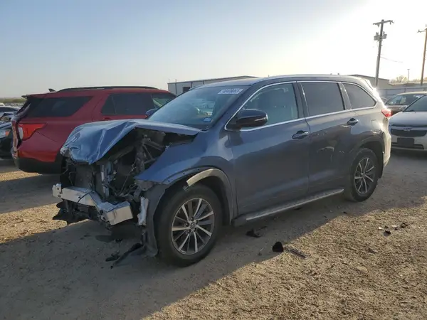 5TDKZRFH4JS281413 2018 TOYOTA HIGHLANDER - Image 1