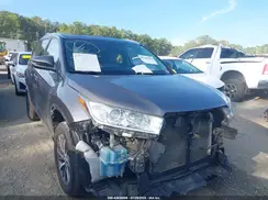 5TDKZRFH4JS535248 2018 TOYOTA HIGHLANDER