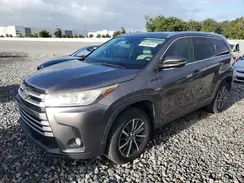 5TDKZRFH4KS306439 2019 TOYOTA HIGHLANDER