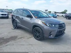 5TDKZRFH4KS315139 2019 TOYOTA HIGHLANDER