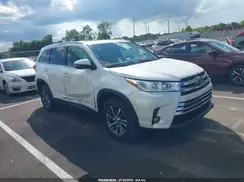 5TDKZRFH4KS318316 2019 TOYOTA HIGHLANDER