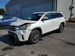 5TDKZRFH4KS320440 2019 TOYOTA HIGHLANDER