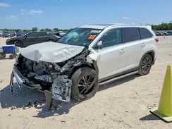 5TDKZRFH4KS339747 2019 TOYOTA HIGHLANDER