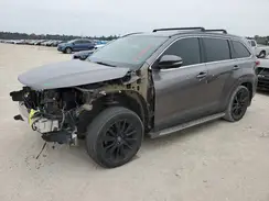 5TDKZRFH4KS356077 2019 TOYOTA HIGHLANDER