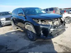 5TDKZRFH4KS558711 2019 TOYOTA HIGHLANDER