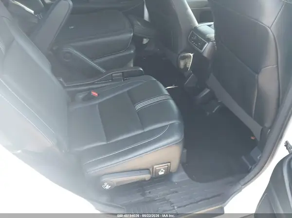 5TDKZRFH5HS192976 2017 TOYOTA HIGHLANDER - Image 8