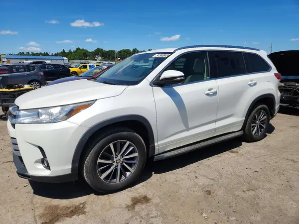 5TDKZRFH5HS193139 2017 TOYOTA HIGHLANDER - Image 1