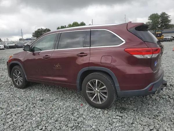 5TDKZRFH5HS195473 2017 TOYOTA HIGHLANDER - Image 2