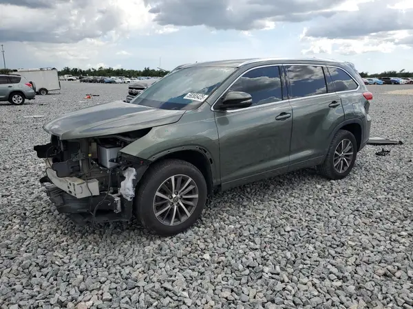 5TDKZRFH5HS217066 2017 TOYOTA HIGHLANDER - Image 1