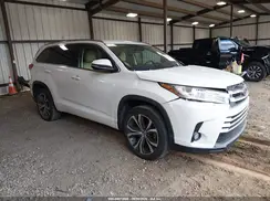 5TDKZRFH5HS508893 2017 TOYOTA HIGHLANDER