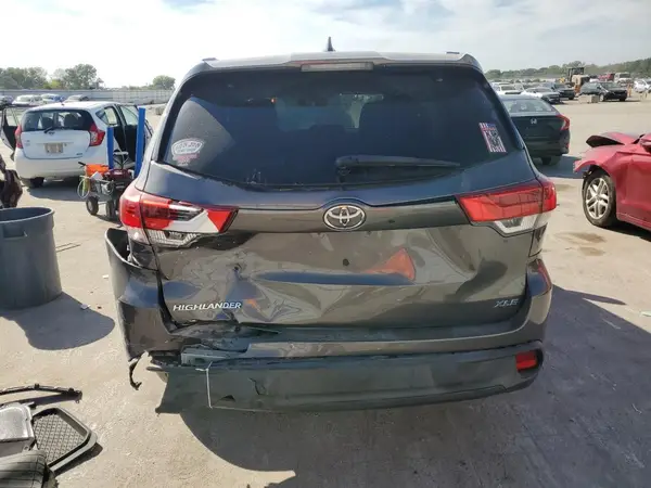 2017 TOYOTA HIGHLANDER COPART lot 84647795 auction photo 6