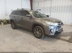 5TDKZRFH5HS516315 2017 TOYOTA HIGHLANDER