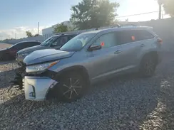 5TDKZRFH5HS518551 2017 TOYOTA HIGHLANDER