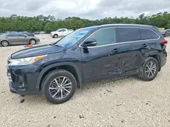 5TDKZRFH5HS520977 2017 TOYOTA HIGHLANDER