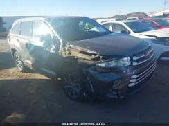 5TDKZRFH5HS520994 2017 TOYOTA HIGHLANDER