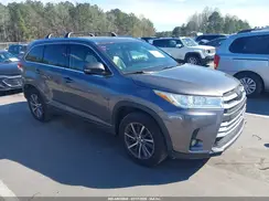 5TDKZRFH5JS265463 2018 TOYOTA HIGHLANDER