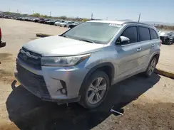 5TDKZRFH5JS529250 2018 TOYOTA HIGHLANDER