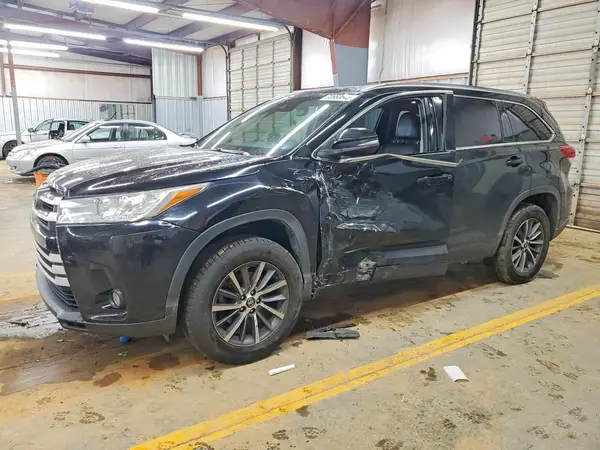 5TDKZRFH5JS537526 2018 TOYOTA HIGHLANDER - Image 1